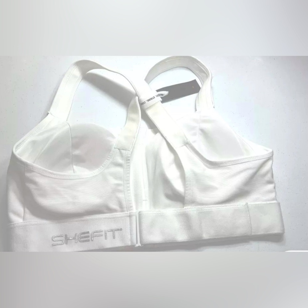 SheFit 2 Luxe Ultimate Sports Bra with Adjustable Front Zip White